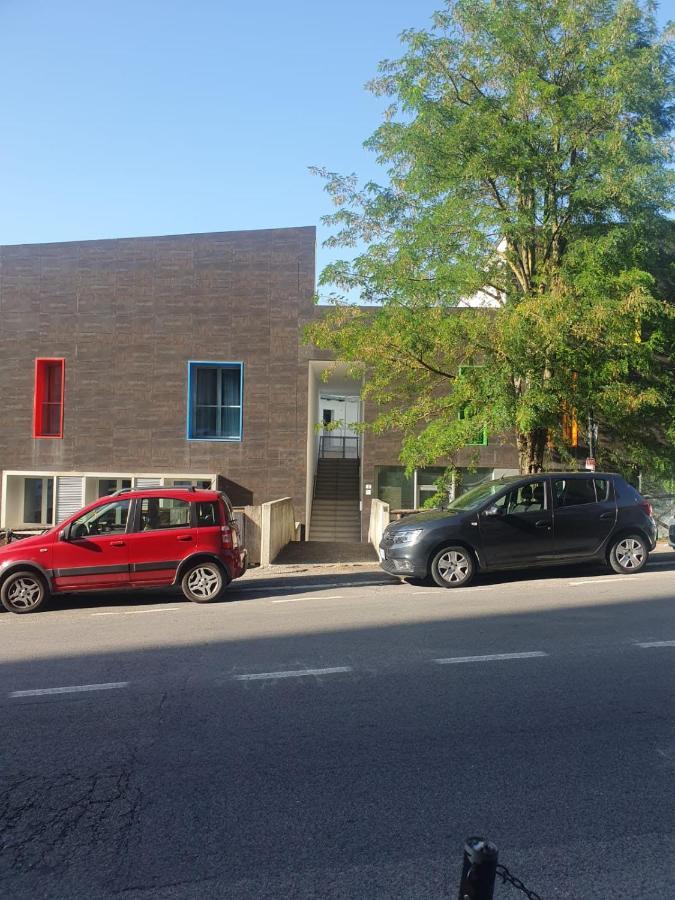 Casa R&R *10' A Piedi Da Piazza Del Campo*! Apartman Siena Kültér fotó